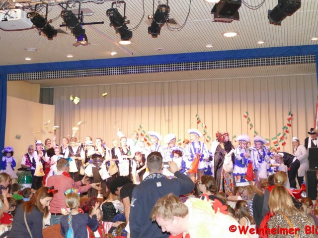 2019-KinderMaskenBall-006
