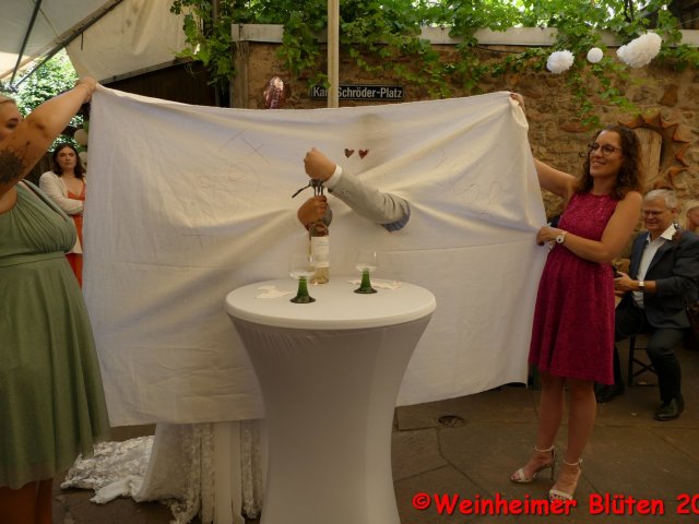 2022-Hochzeit-Laura-Felix-017