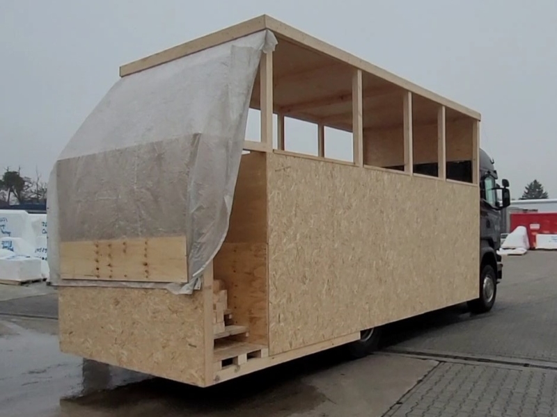 7 Männer + 7 Stunden + 1 Wagen = 1 Wunder