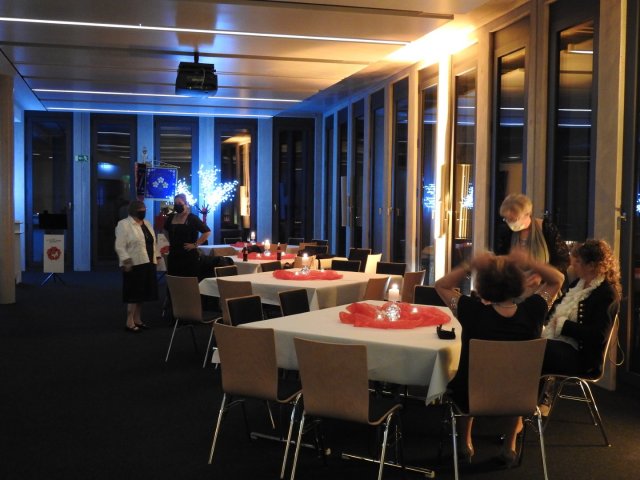 2021-Inthro-Rahmen-008