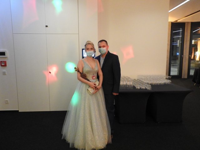 2021-Inthro-Rahmen-011