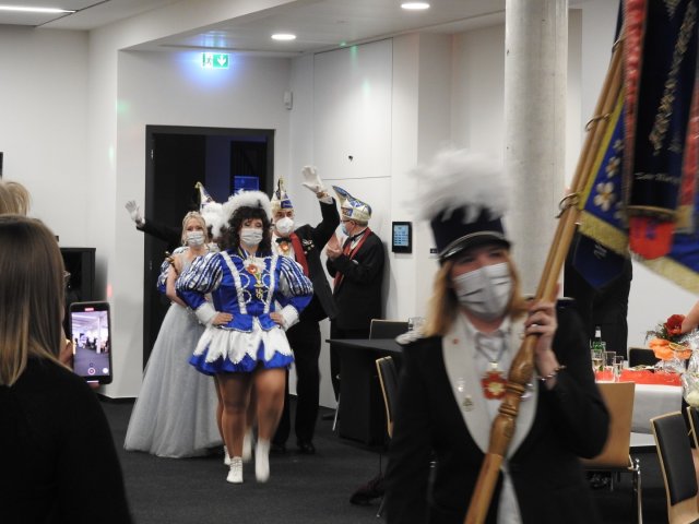 2021-Inthro-Rahmen-027