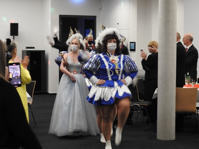 2021-Inthro-Rahmen-028