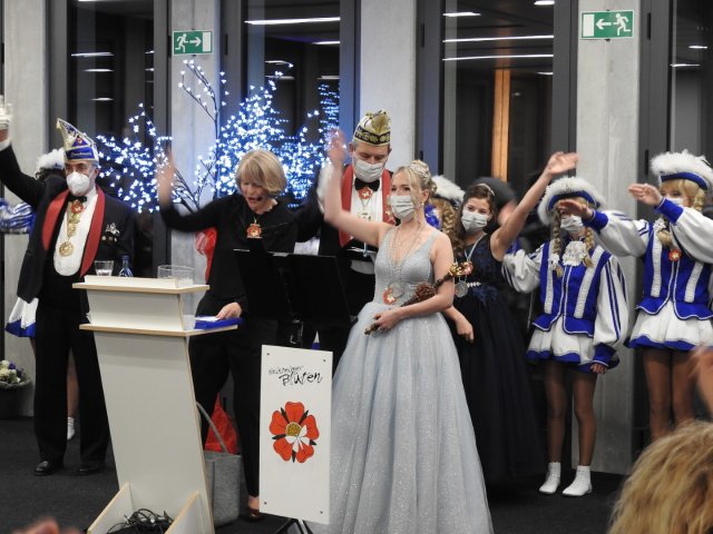 2021-Inthro-Rahmen-032