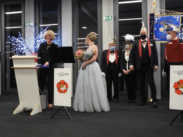 2021-Inthro-Rahmen-039