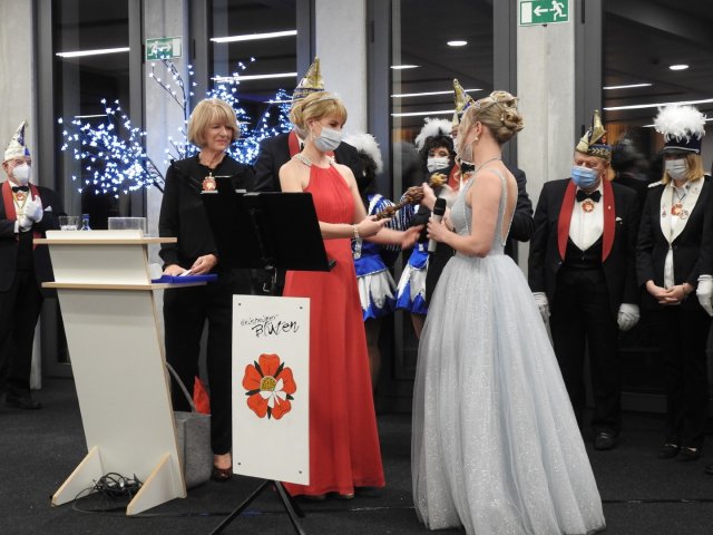 2021-Inthro-Rahmen-053