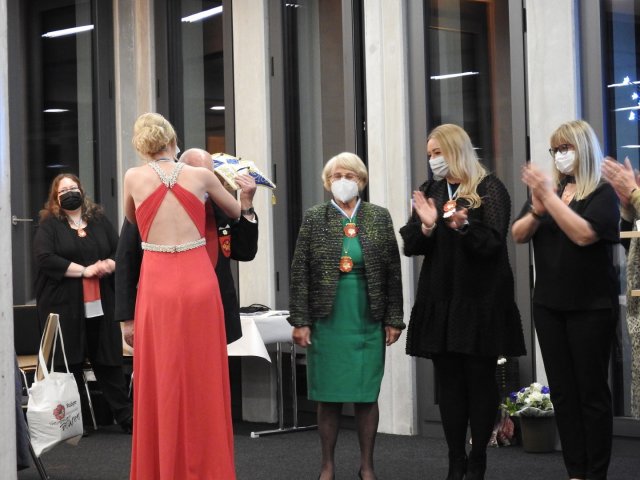 2021-Inthro-Rahmen-073