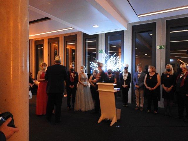 2021-Inthro-Rahmen-078