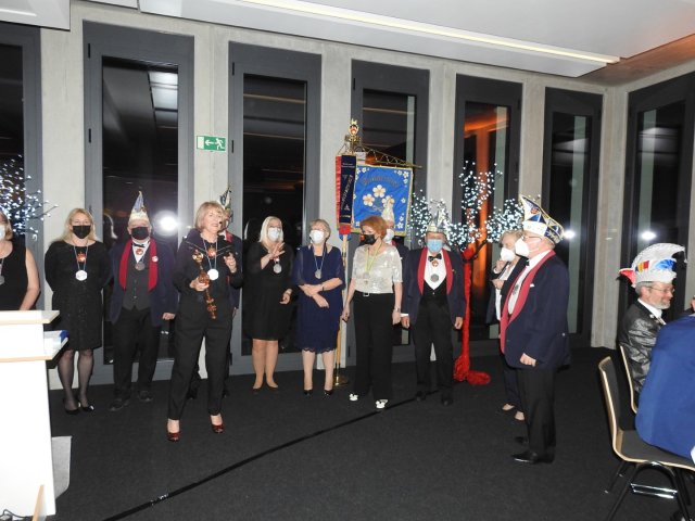 2021-Inthro-Rahmen-082